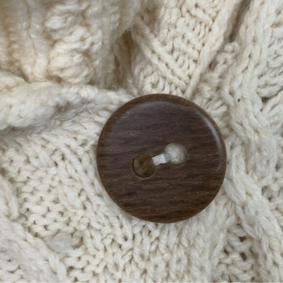 Carraig Donn Irish Chunky Collared Aran Cable Knit Sweater - Picture 6 of 11